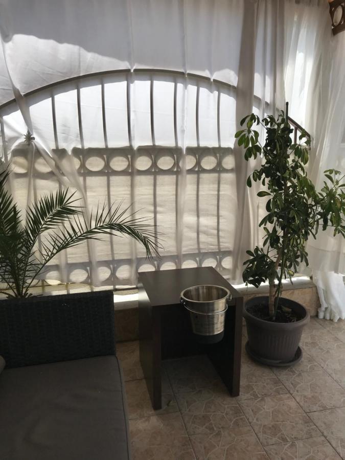 White Rose Guest Rooms Μπουργκάς Εξωτερικό φωτογραφία