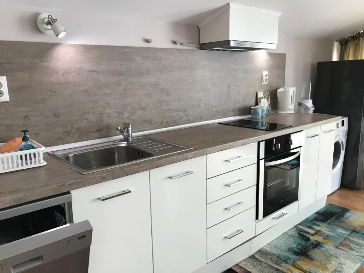 White Rose Guest Rooms Μπουργκάς Εξωτερικό φωτογραφία