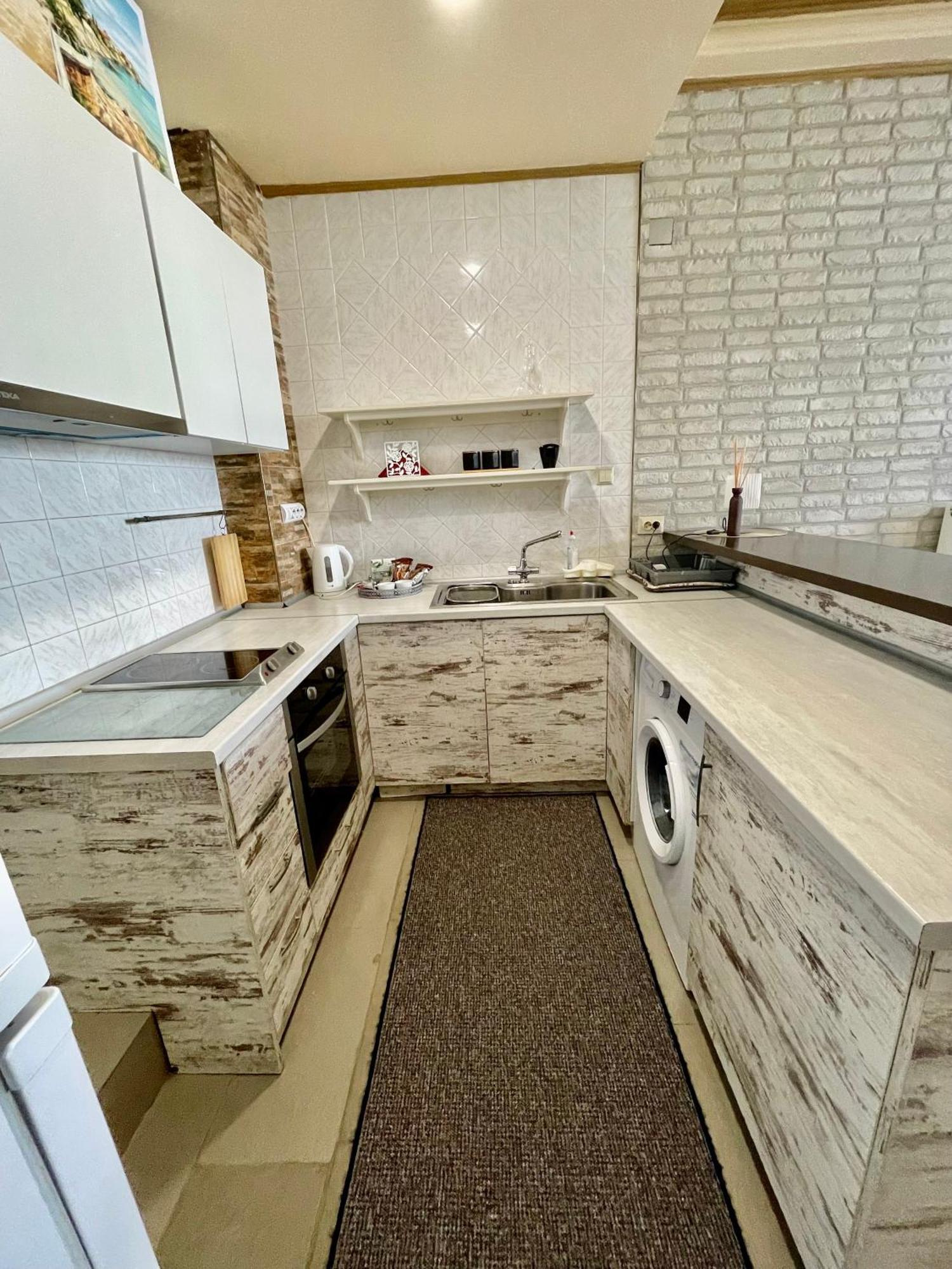 White Rose Guest Rooms Μπουργκάς Εξωτερικό φωτογραφία