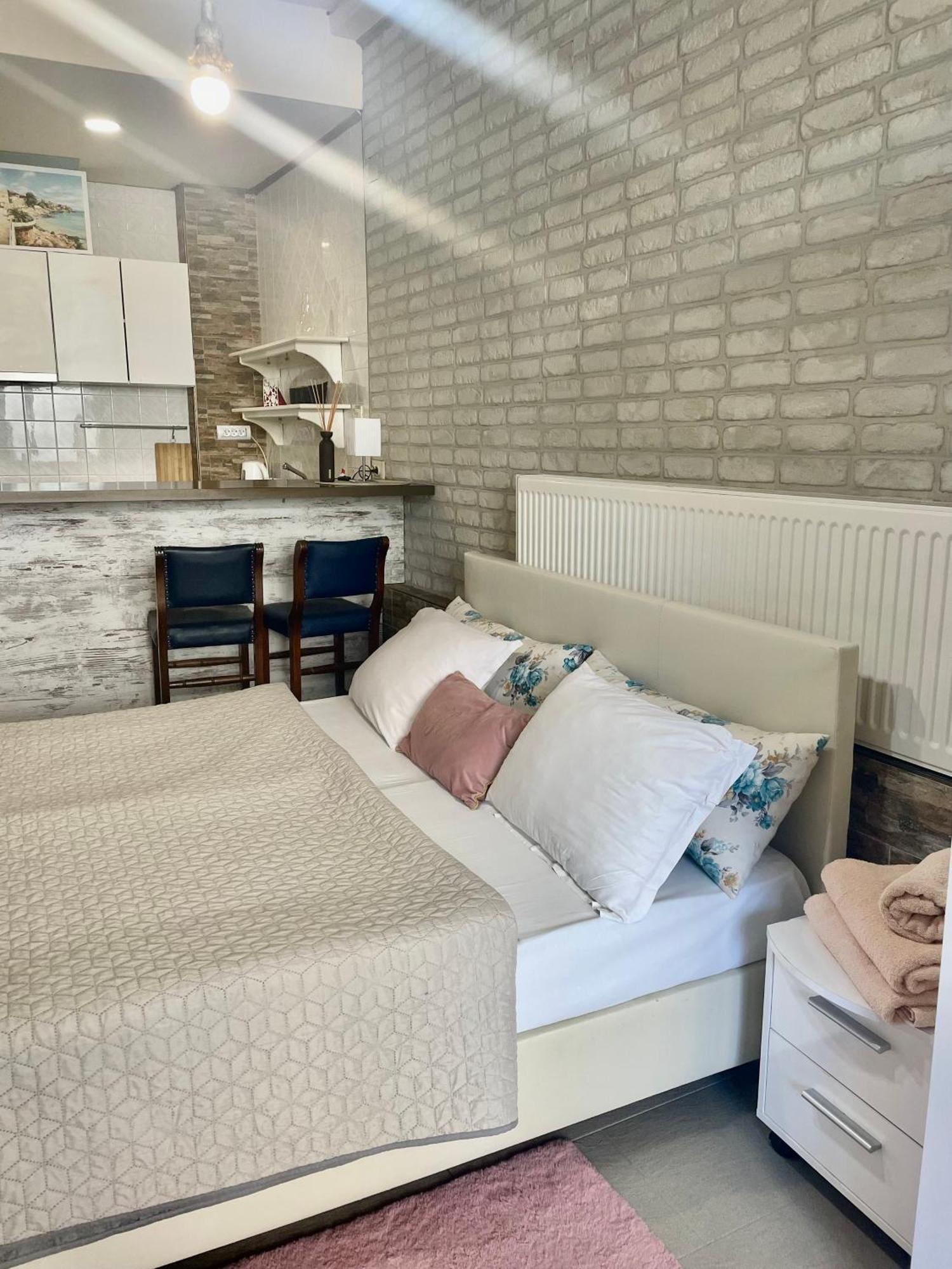 White Rose Guest Rooms Μπουργκάς Εξωτερικό φωτογραφία