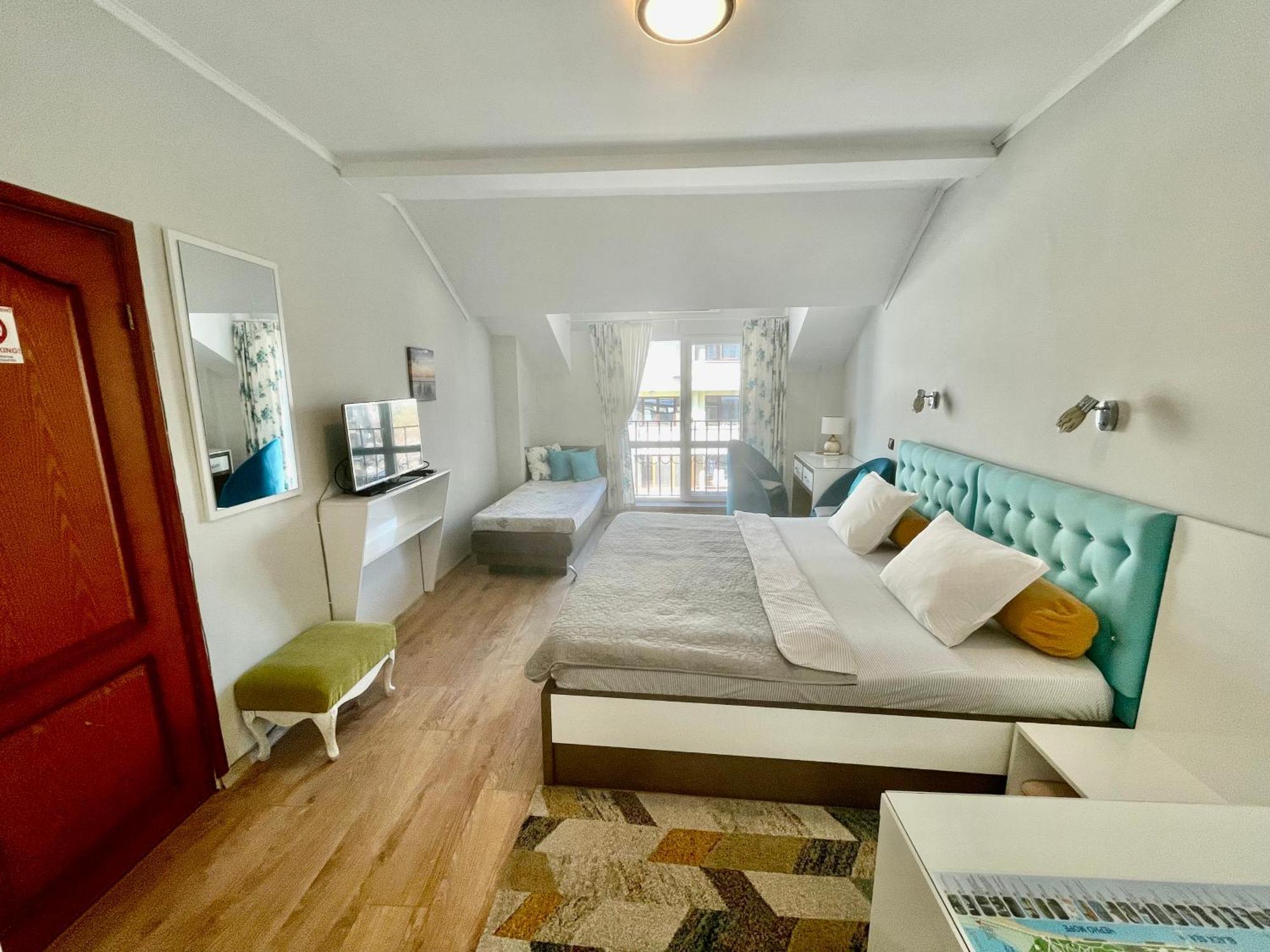 White Rose Guest Rooms Μπουργκάς Εξωτερικό φωτογραφία