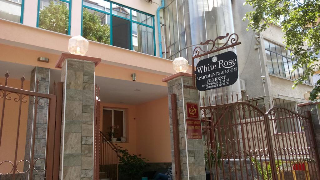 White Rose Guest Rooms Μπουργκάς Εξωτερικό φωτογραφία