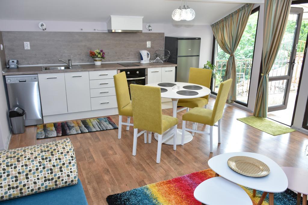 White Rose Guest Rooms Μπουργκάς Εξωτερικό φωτογραφία